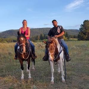 Meet your Posher, Casey